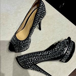 Women’s Enzo Angiolini heels!